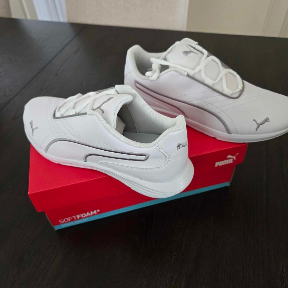Puma - size 8.5 - white and silver - never worn